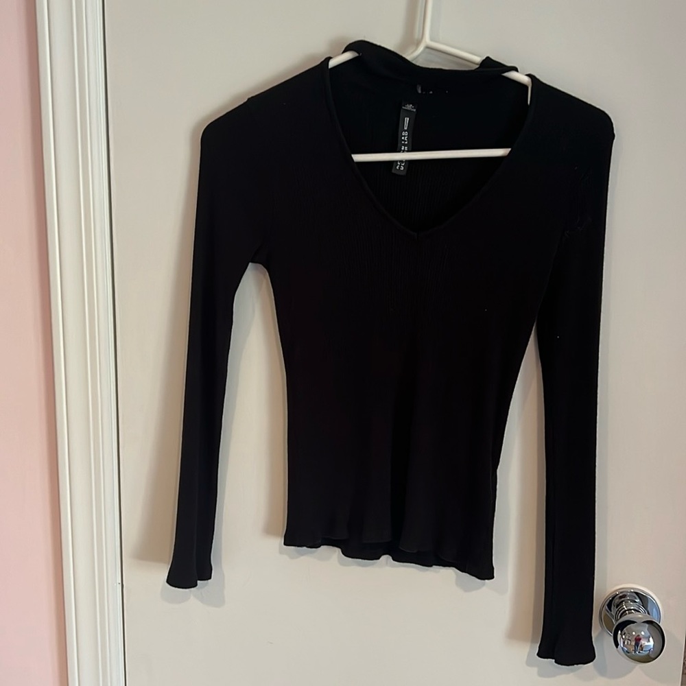 Design Lab Black Long Sleeve